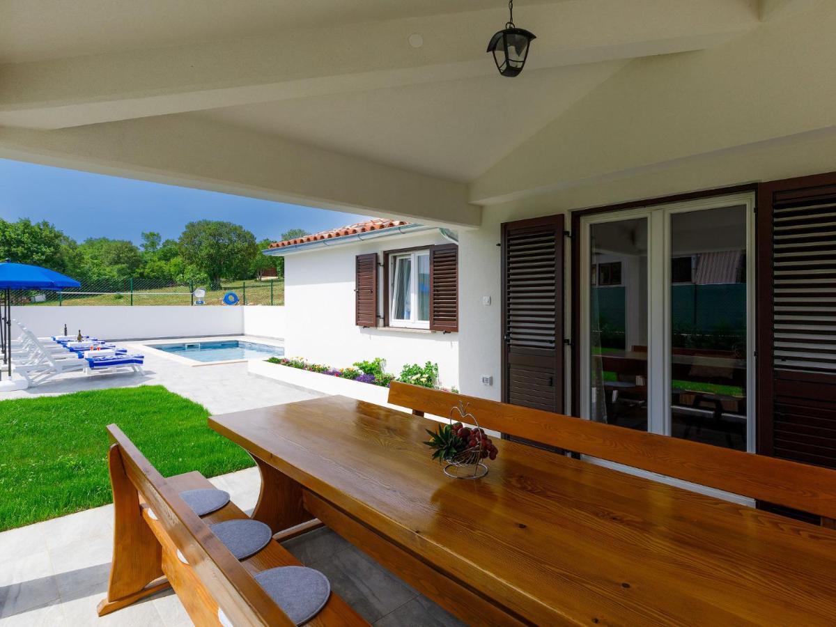 Holiday Home Casa Gverino By Interhome Plomin Exteriér fotografie