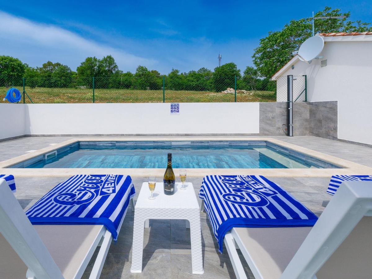 Holiday Home Casa Gverino By Interhome Plomin Exteriér fotografie