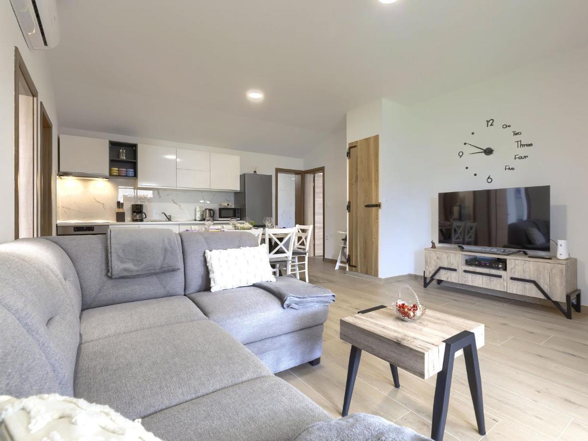 Holiday Home Casa Gverino By Interhome Plomin Exteriér fotografie